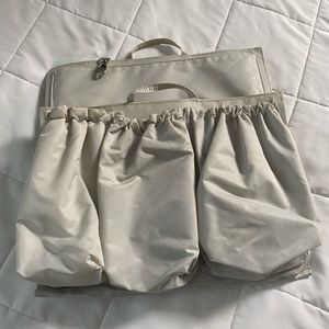 Tote Savvy - used